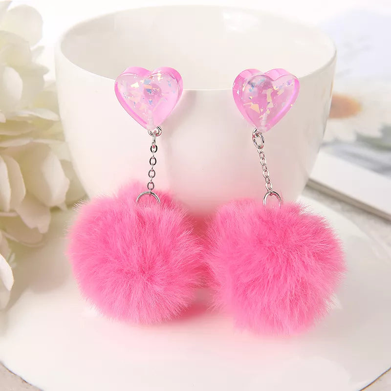 Brinco Fluffy Heart Pink